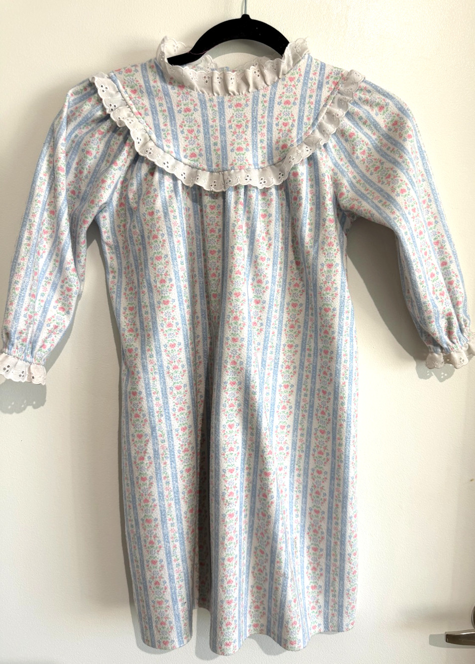 Vintage Lanz of Salzburg Girls Flannel Nightgown Pink Blue Tyrolean sz-7-9 year